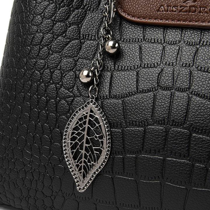 Luxurious Women's Leather Handbag – Amara
