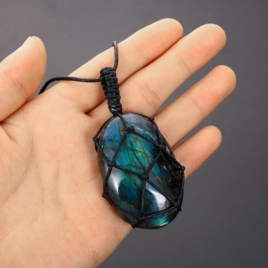 Drakenhart Labradorite Necklace – Mystical and Energetic Jewellery for Personal Power
