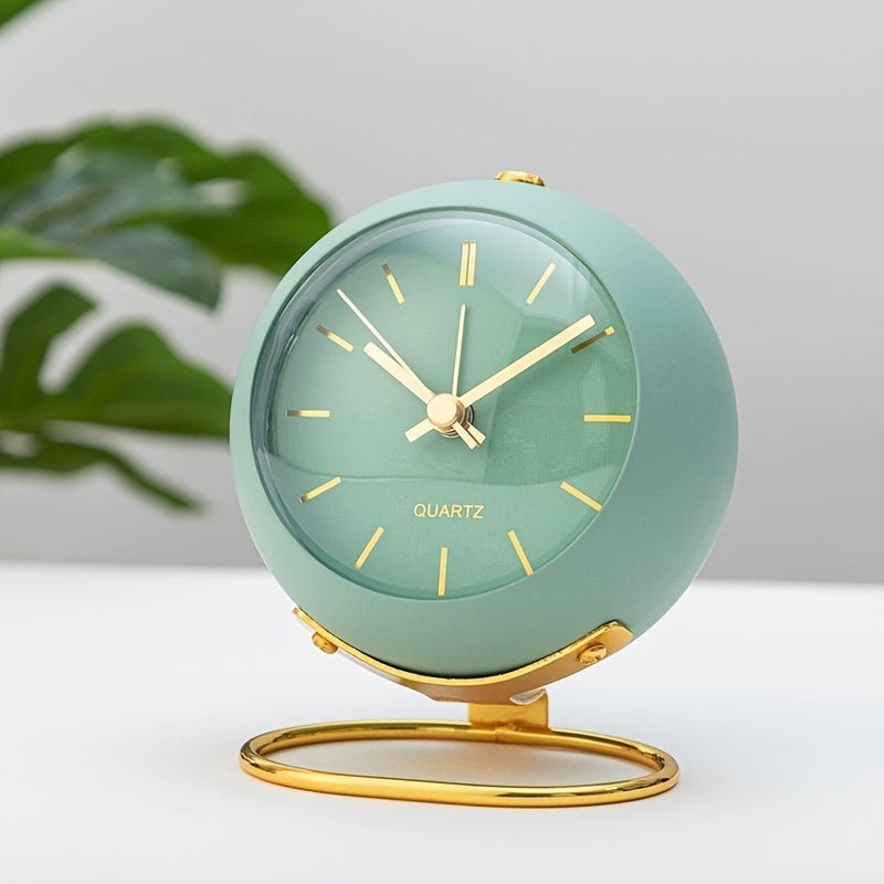 Retro Analogue Alarm Clock – Buzzley