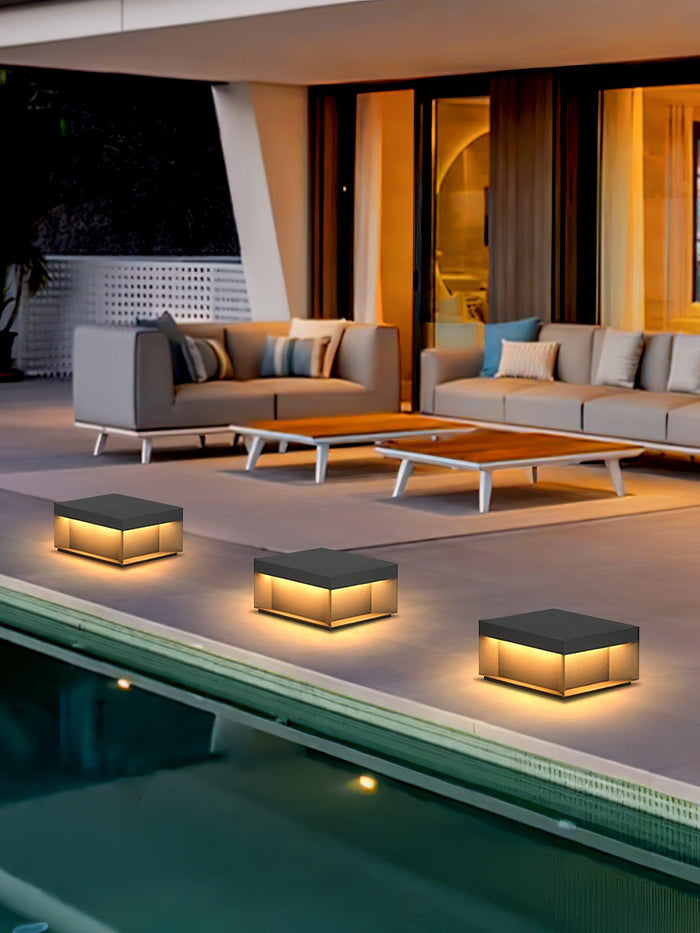 Robust Solight Solar Wall Lamp | Weatherproof and Efficient