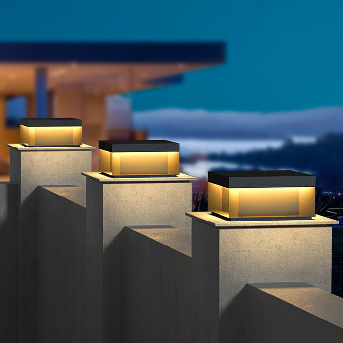 Robust Solight Solar Wall Lamp | Weatherproof and Efficient