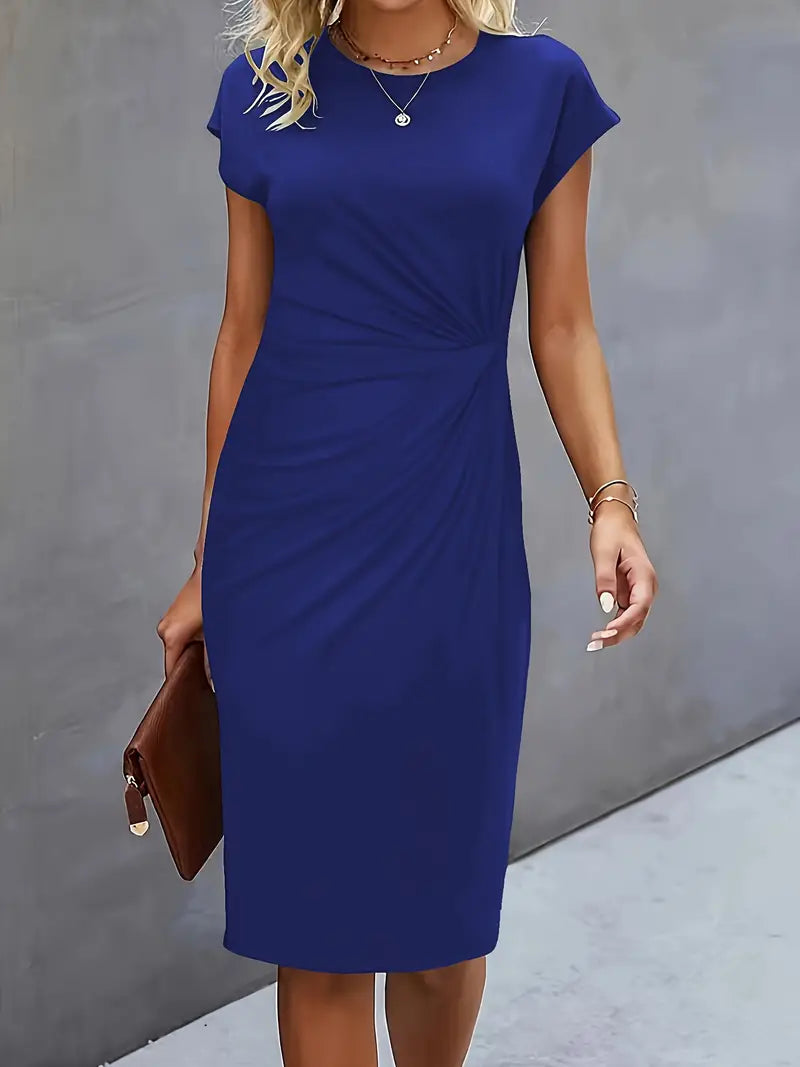 Midi Dress – Flattering Silhouette and Timeless Design