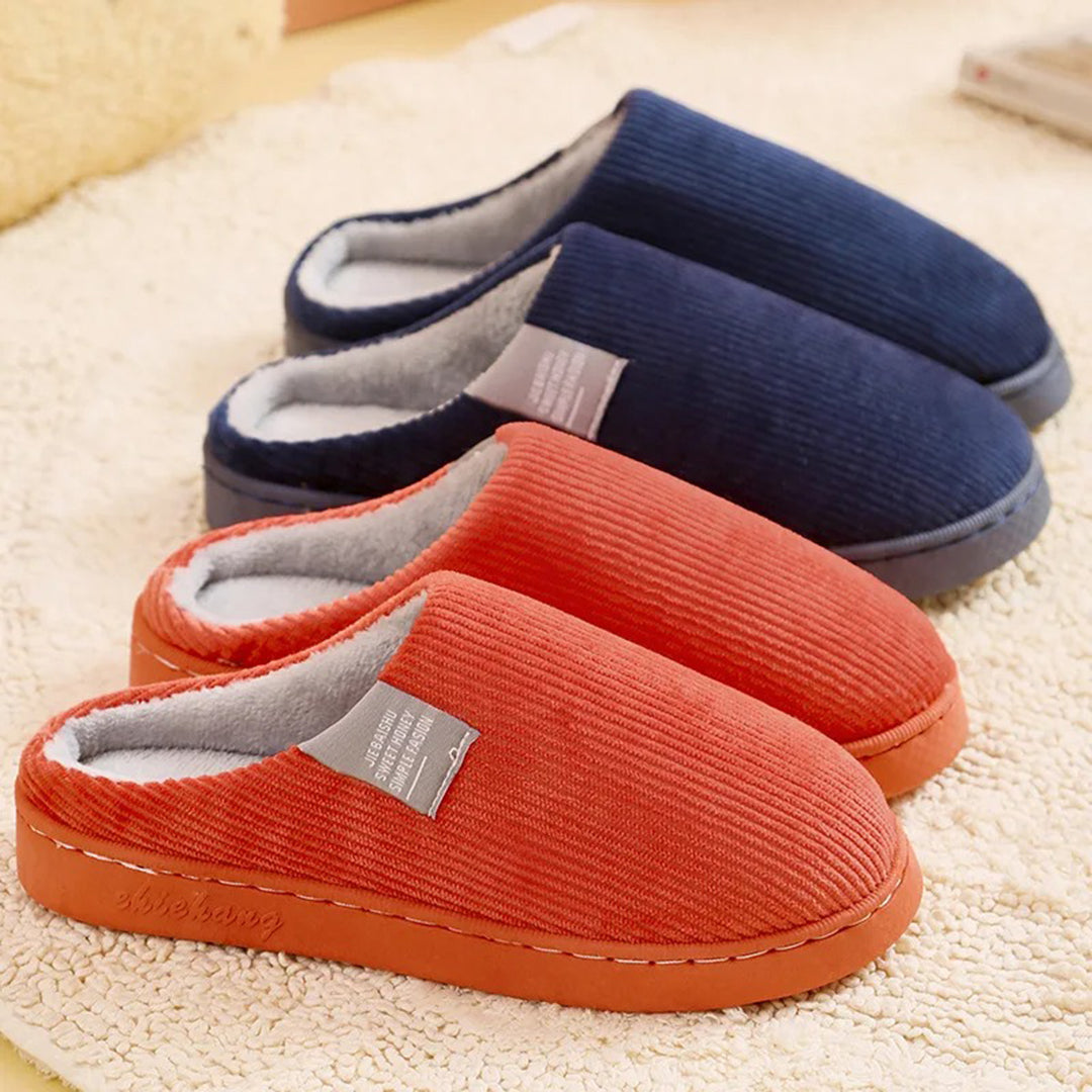 Women’s Winter Warm Slip-on Slippers - Comfort & Style
