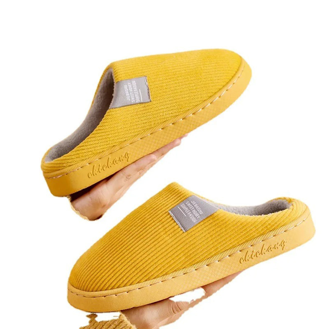 Women’s Winter Warm Slip-on Slippers - Comfort & Style