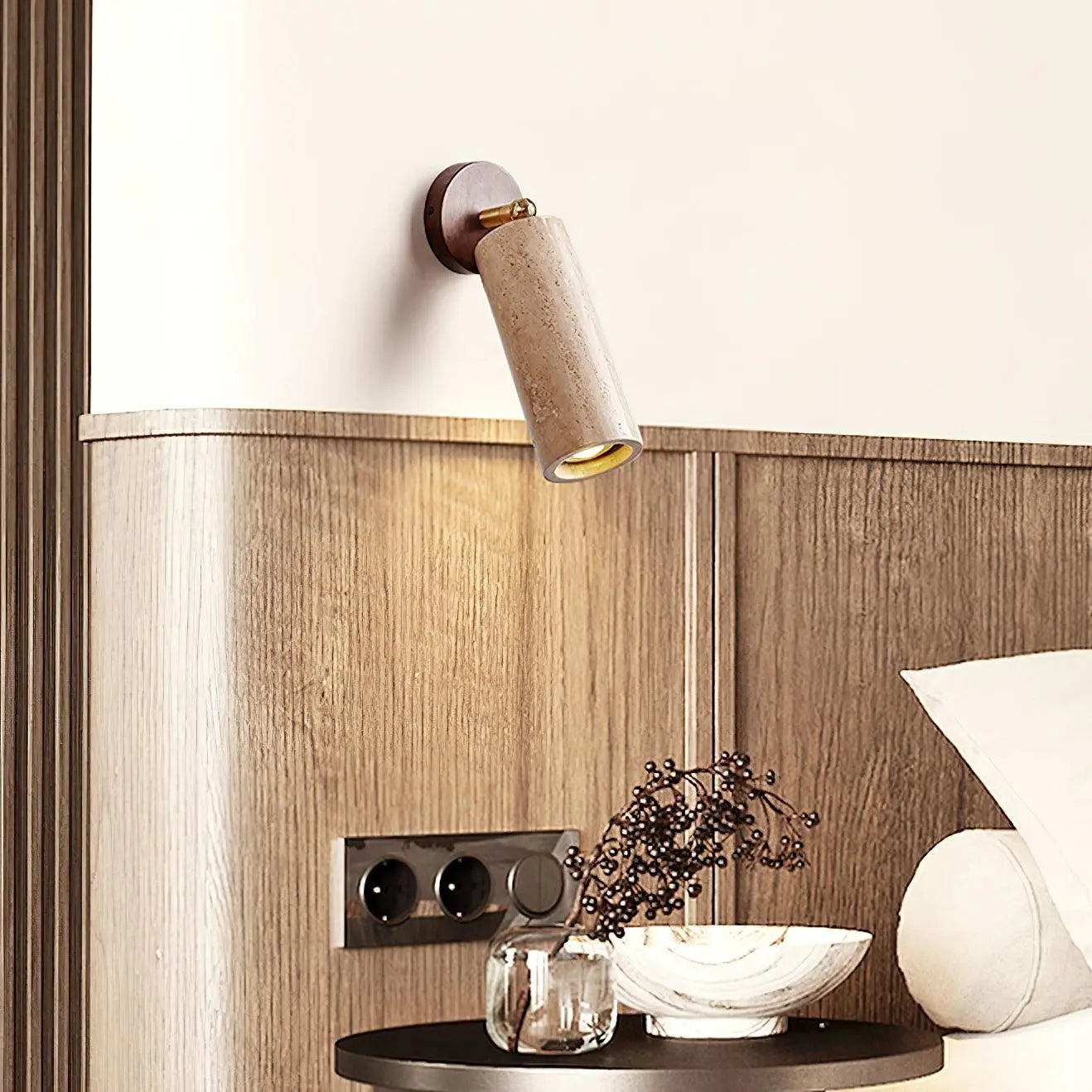 Lâit Wall Lamp – Luxe Design with Wooden and Travertine Details