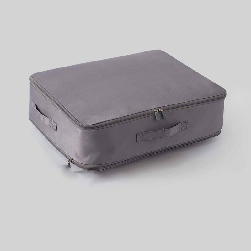 Extremely space-saving, self-compressing organiser