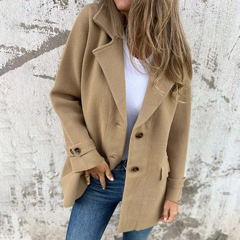 Urban Chic Women's Coat – Stylish, Comfortable, and Timeless