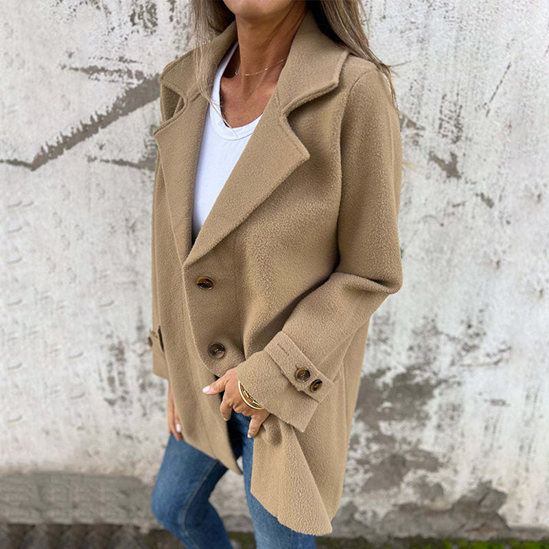 Urban Chic Women's Coat – Stylish, Comfortable, and Timeless