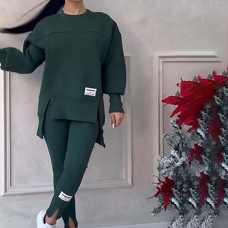 LuxeLounge Wearable Comfort Set | Oversized sweatshirt and seamless leggings for all-day style and ease