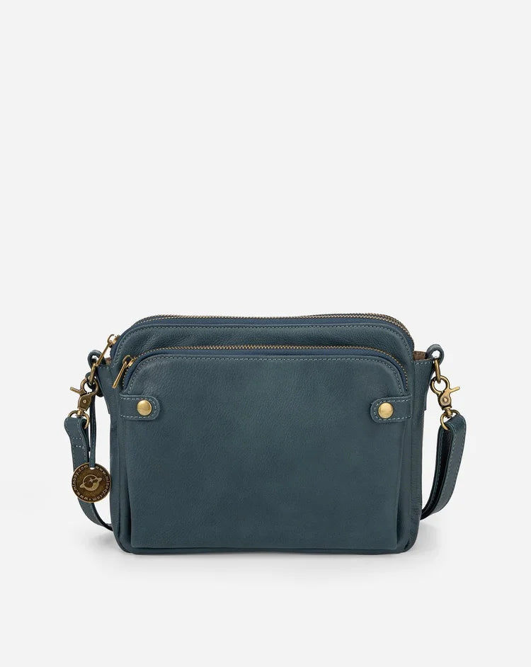 Stylish Leather Crossbody Shoulder Bag - Elegance & Space