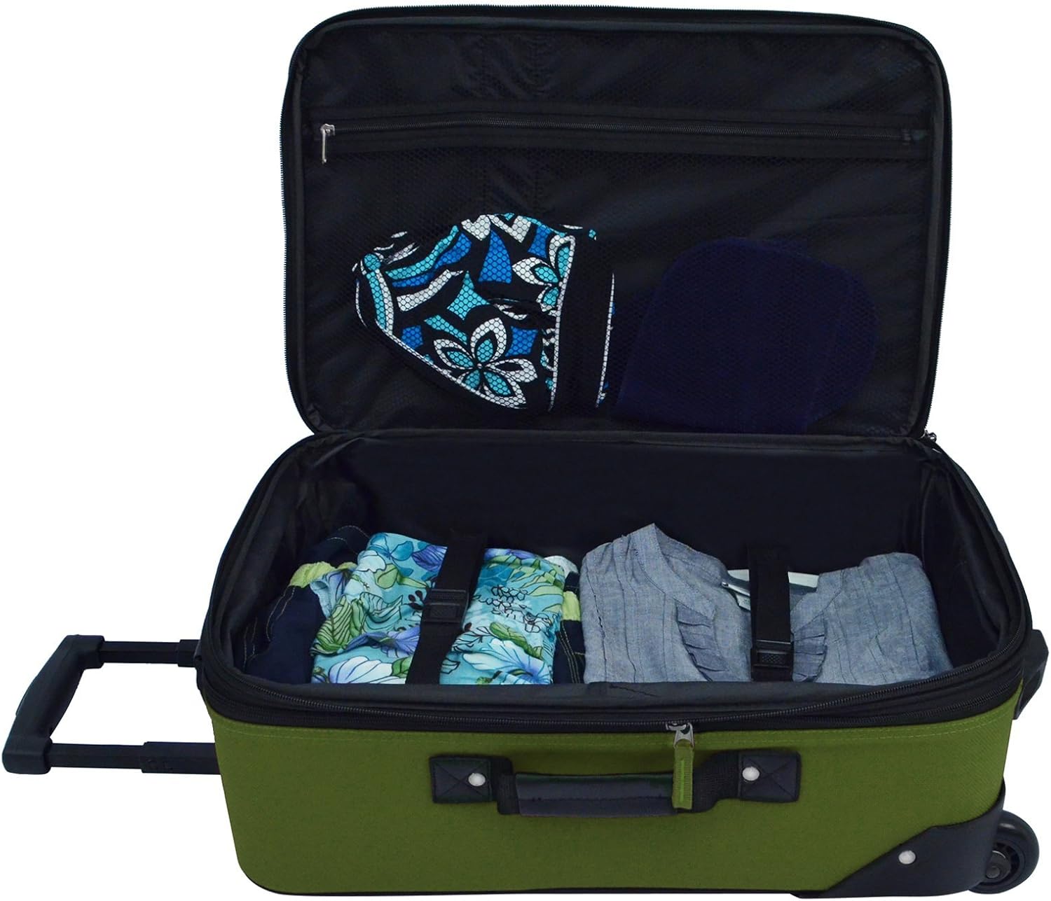 2-piece soft luggage set with expandable design and skate wheels