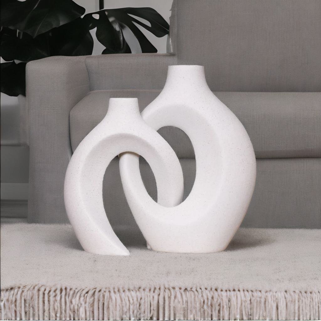 Gleora | Unique Flower Vase - Intertwined Design