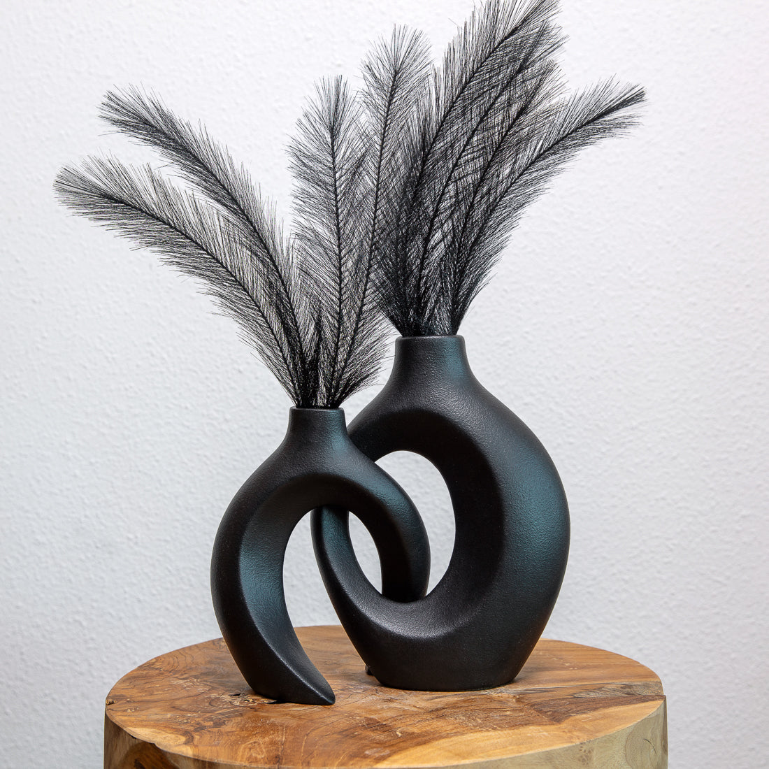 Gleora | Unique Flower Vase - Intertwined Design