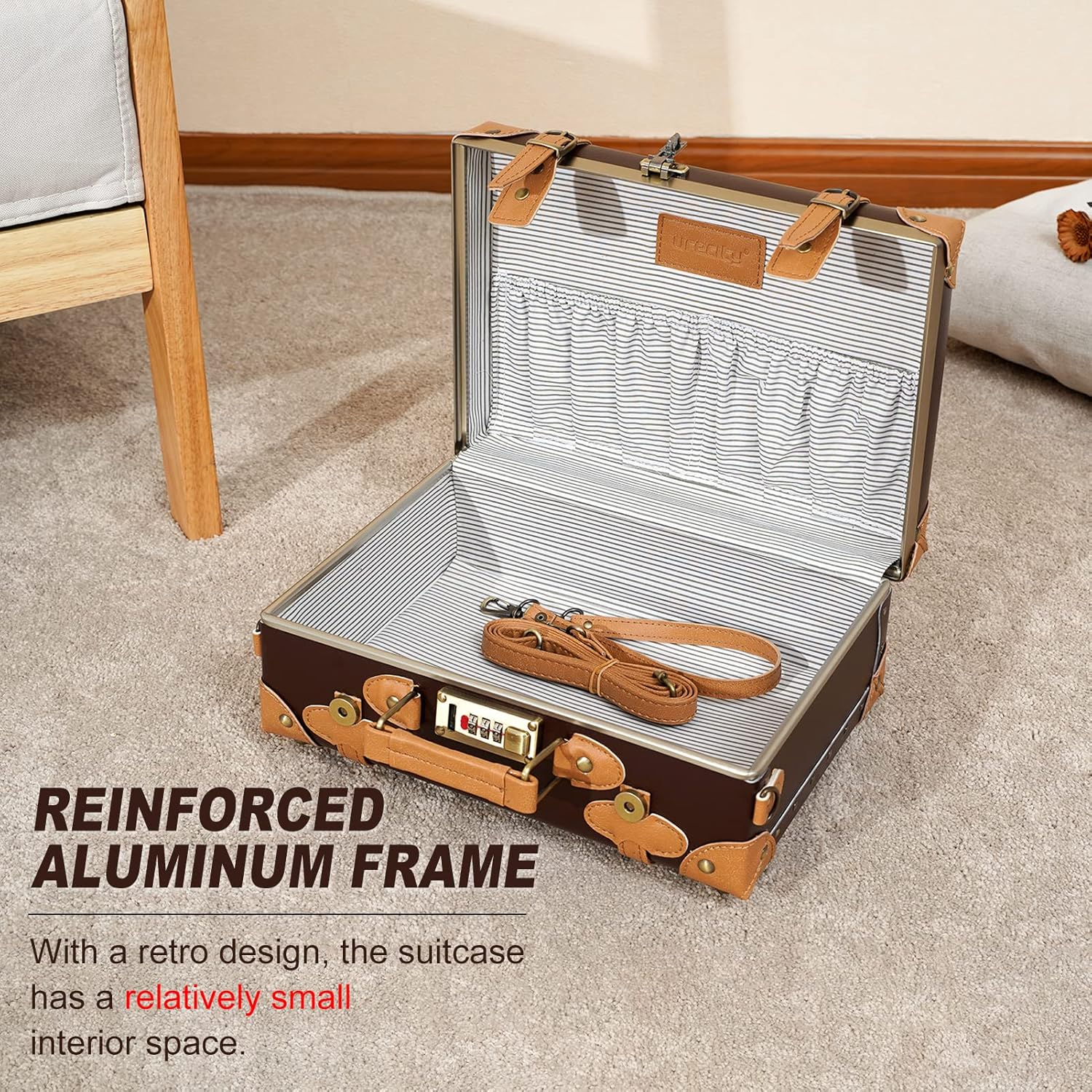 2-Piece Vintage-Inspired Luggage Set with Spinner Wheels and Protective Cover