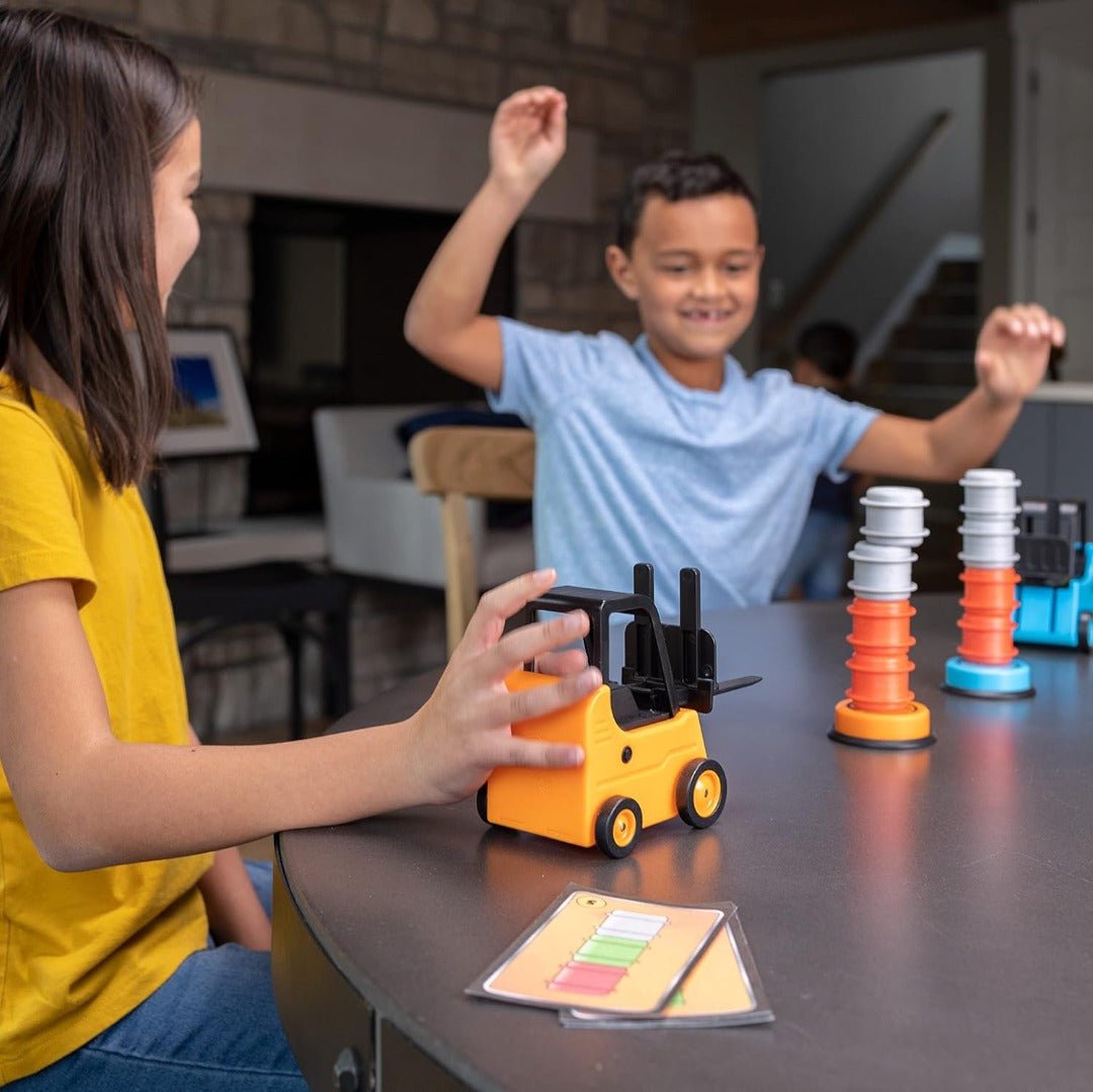 Stacking Game with Forklift – Educational Game to Enhance Skill and Concentration