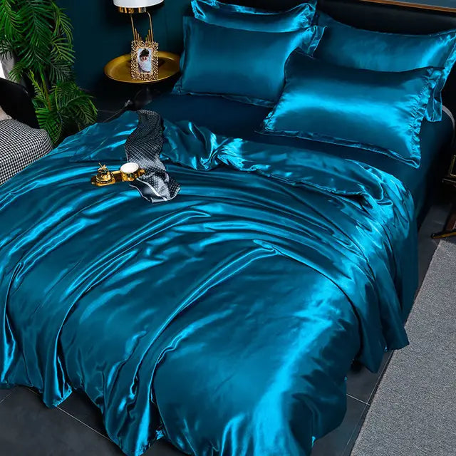 SilkSerenity Satin Duvet Cover - Luxury and Comfort