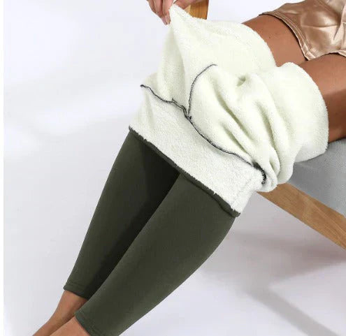 Premium Fleece Leggings – Warm and Comfortable for Winter Days